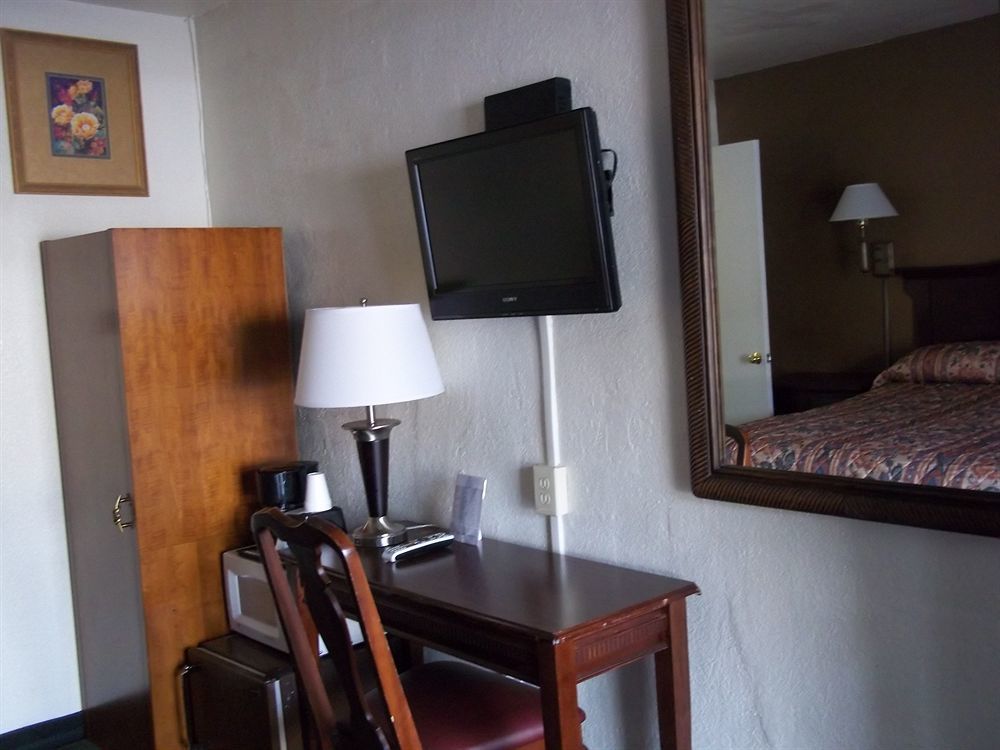 American Regency Inn Williams Exteriér fotografie